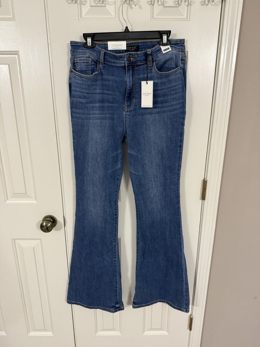 Judy Blue High Rise Flare Jeans Size 15/32 New With Tags Style 82588
